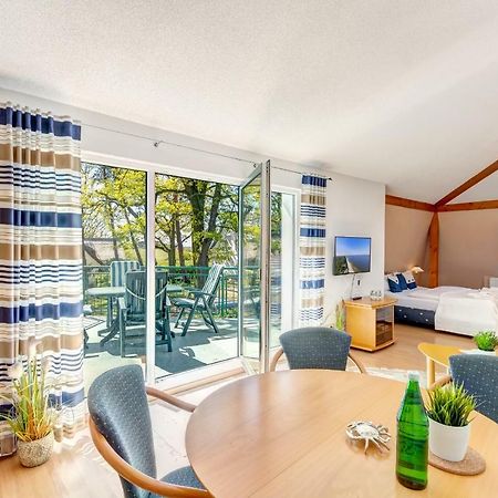 Haus Berlin Krabbengalerie Apartment Loddin Exterior photo